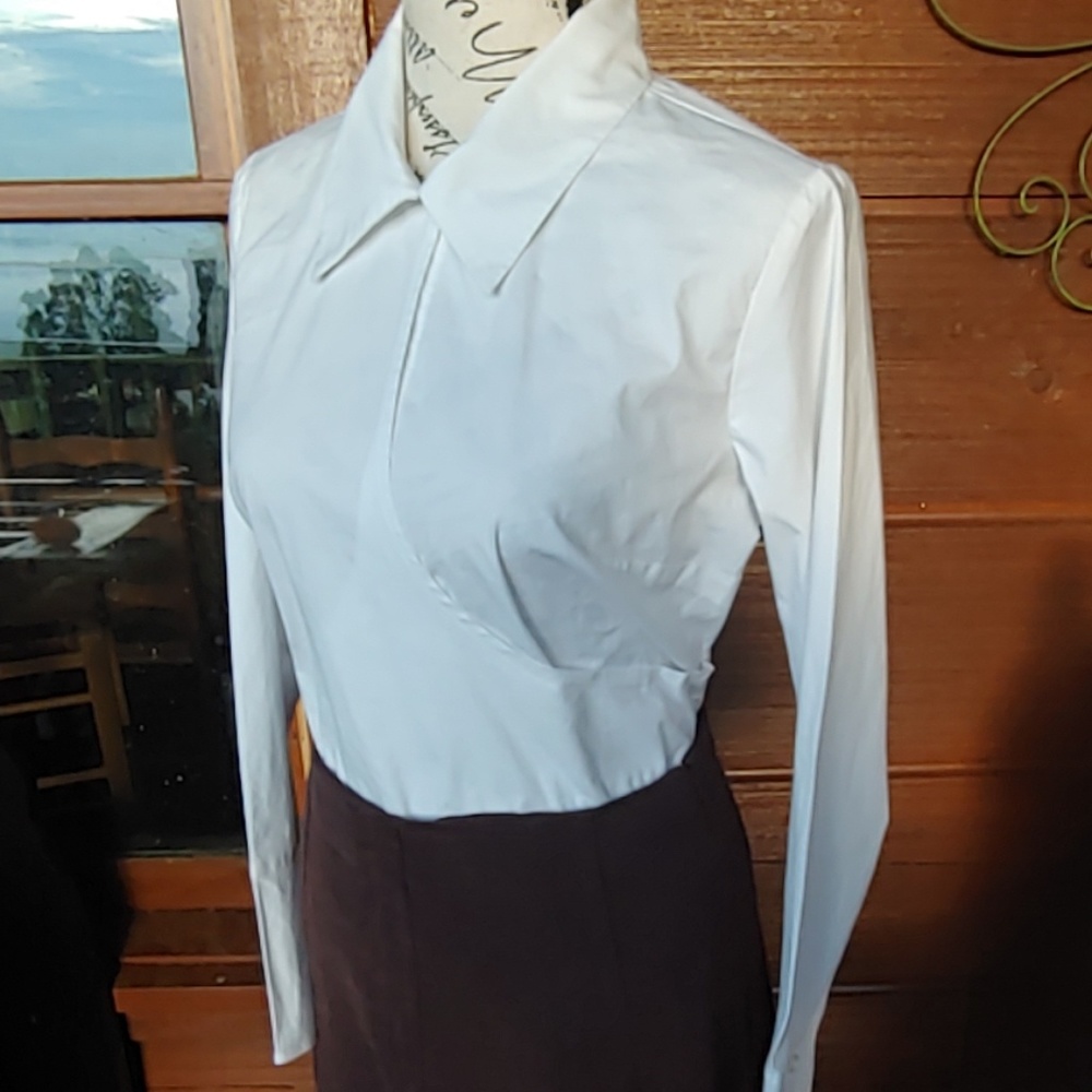 Mirrors blouse.